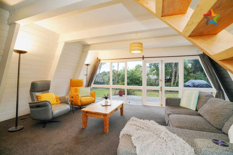 84 Ruru Avenue Otatara_6