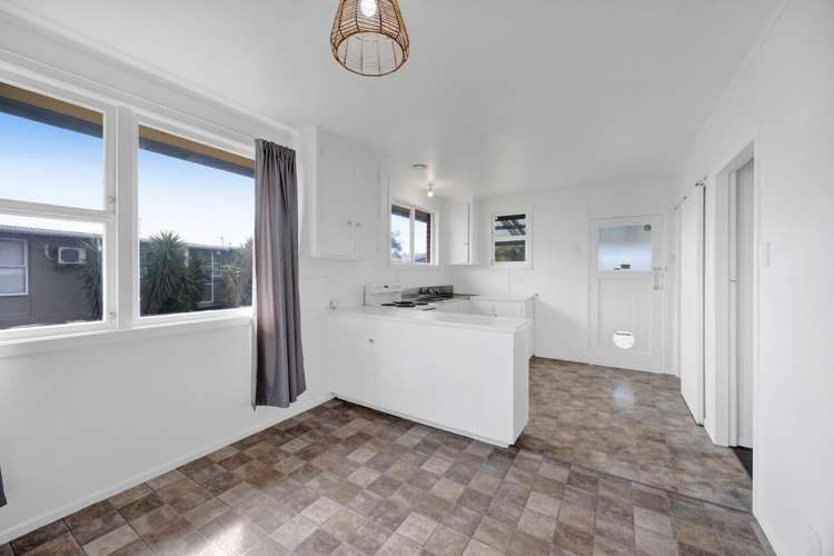 37 Crownhill Street Spotswood_21