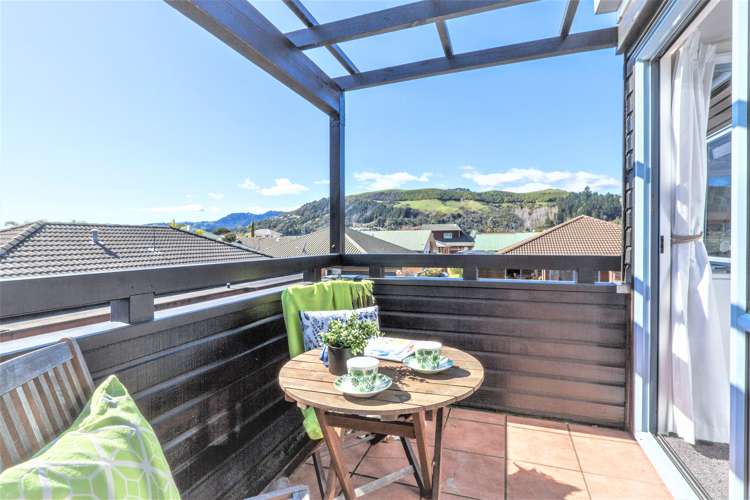 12 Highgrove Way The Wood_11