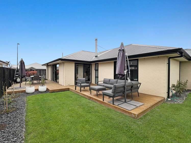 30 Minerva Cr Woodend_14