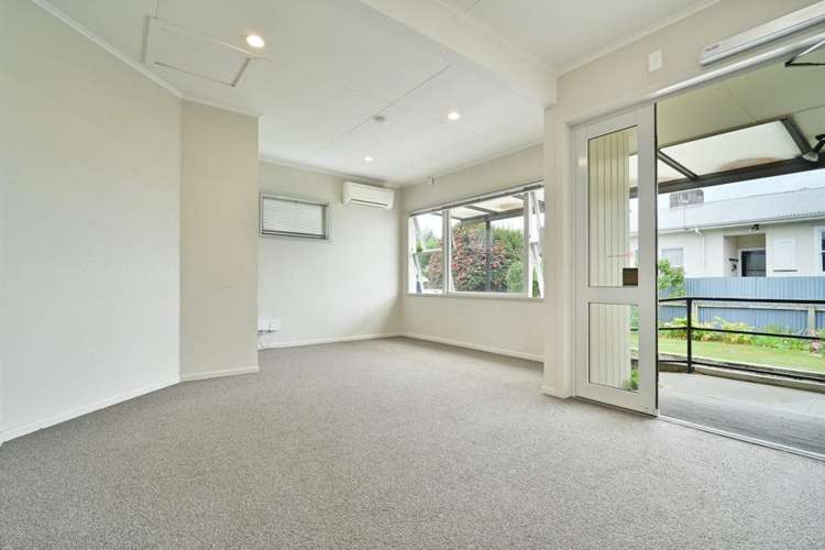 305 King Street South Hastings_4