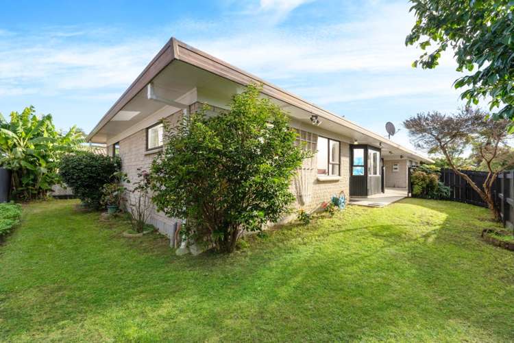 4/11 Koromiko Street New Lynn_17