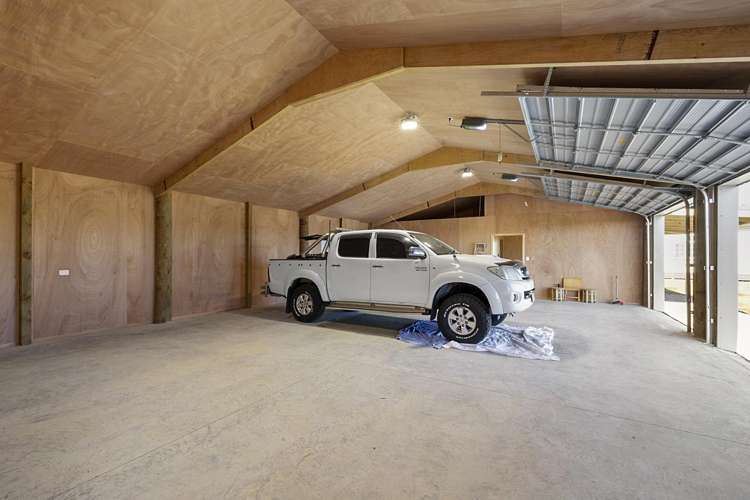 387 Smart Road Hillsborough_16