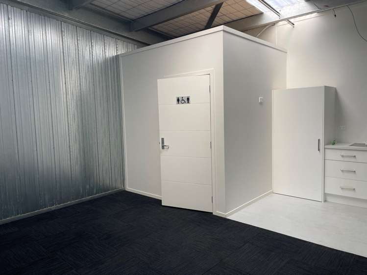 3/145 Ossie James Drive Hamilton Airport_1