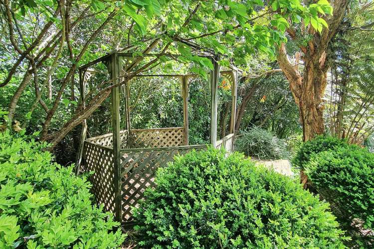 38 Lookout Road Parapara_18