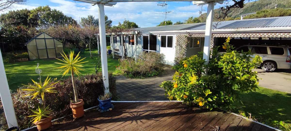 Character Three Bedroom plus Office Home in The Wood 2