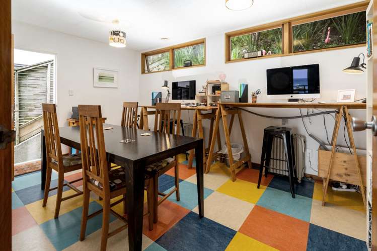 158 The Esplanade Island Bay_15