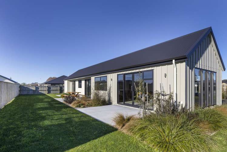 19 Bond Street Springlands_20