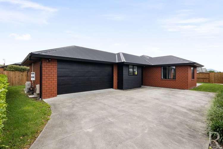 418 Warburton Crescent_0