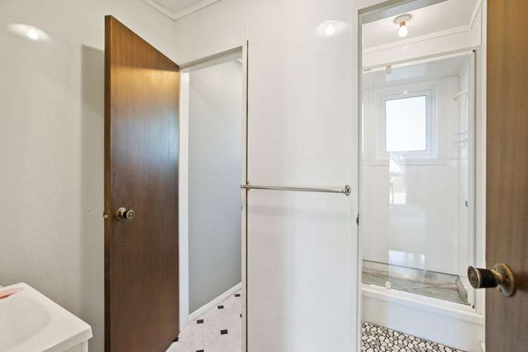 7 Nuhaka Place Paraparaumu Beach_29