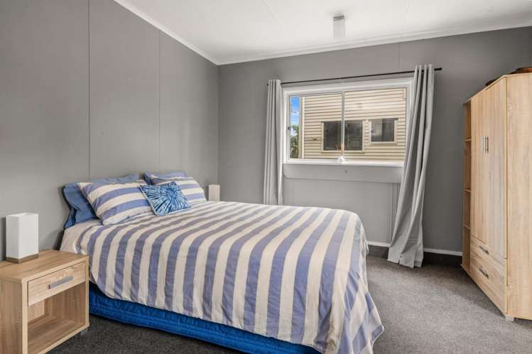 10A Cooper Avenue Holdens Bay_19