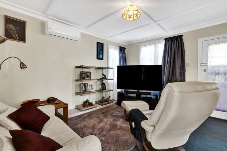 116 Broadway Waitara_2