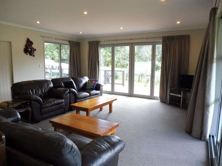 39 Phillips Road Anakiwa and Surrounds_10