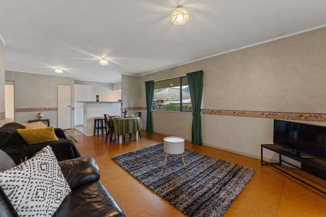 F2/15 Sheridan Crescent Trentham_1