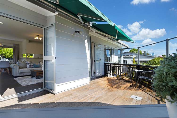 2/25 Arawa Street New Lynn_11