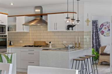 12 Holmwood Park Drive_4