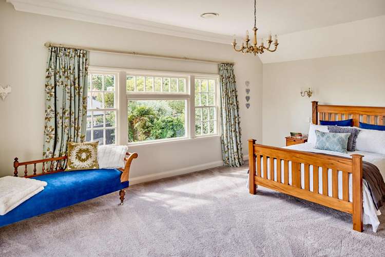 60 Cheviot Road Lowry Bay_18