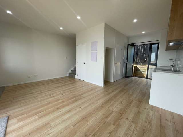 6/6 Kereru Street Henderson_4