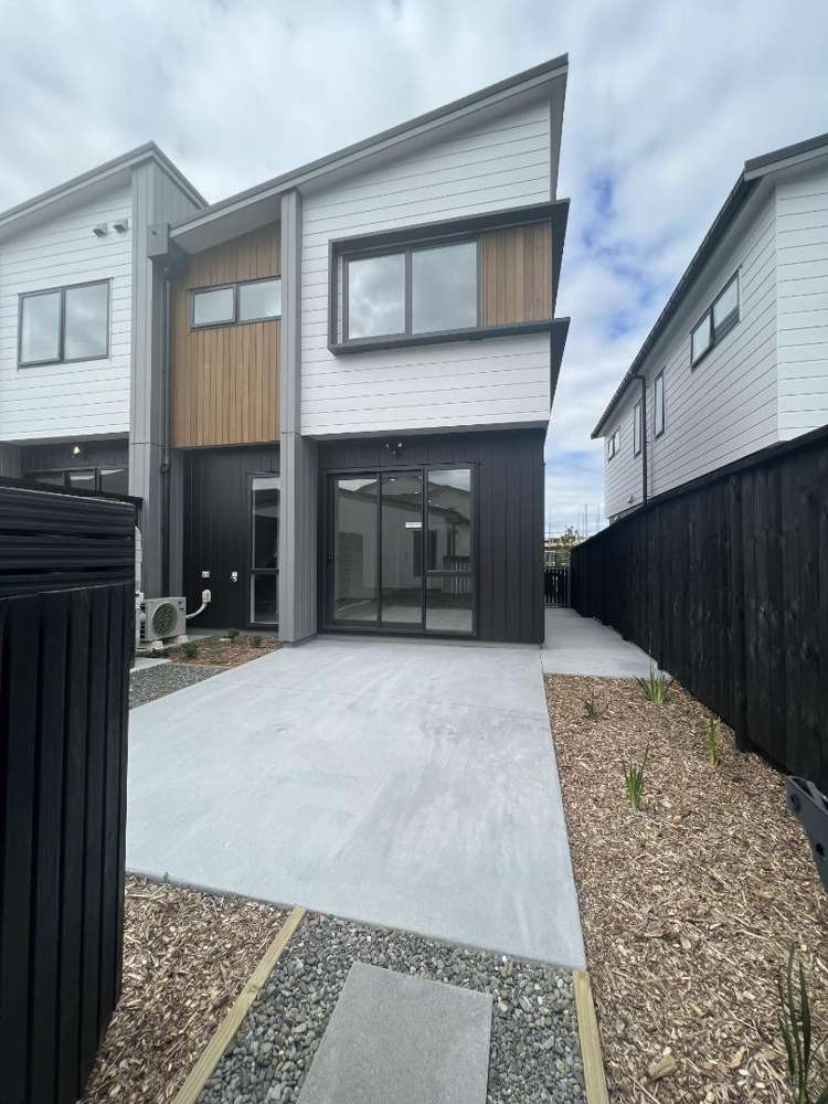 25a Henry Tayler Rise Wainui_10