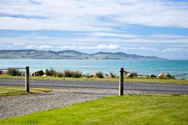 232 Colac Foreshore Road_1