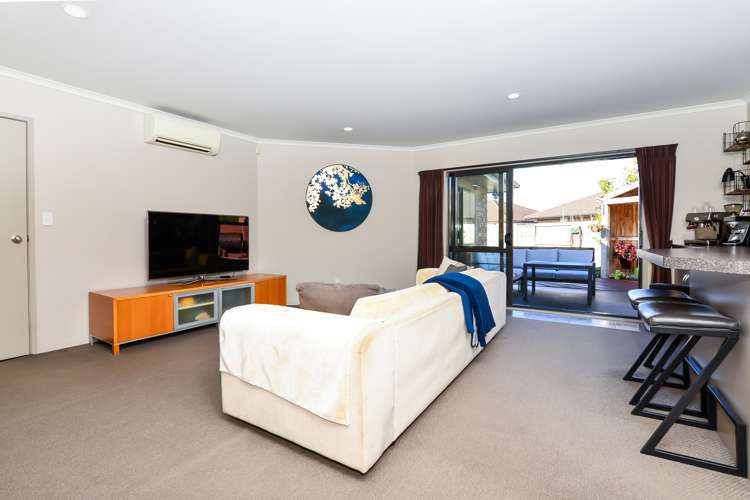 56 Farringdon Avenue Rototuna North_1