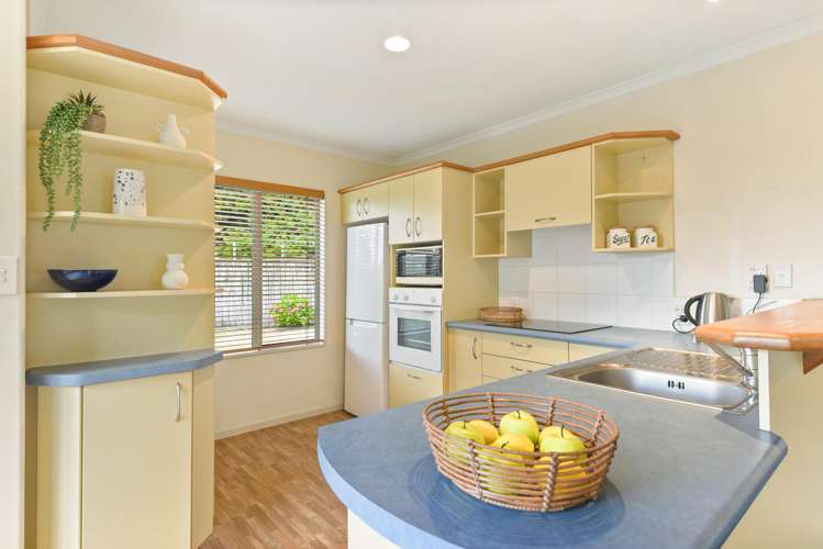 22/285 Vaughan Road Owhata_6