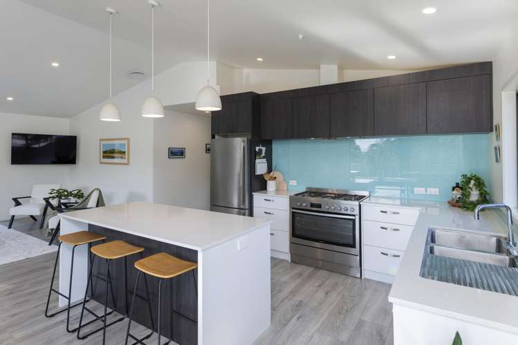 15 Adams Road Whataupoko_6