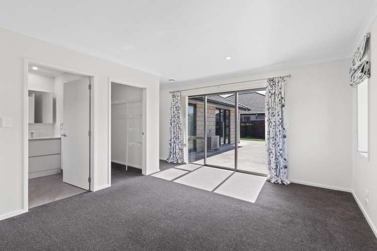 30 West Thompson Street Leamington_18