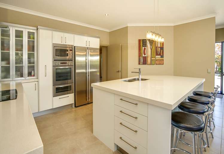 1 Ruth Taylor Avenue Stoke_11