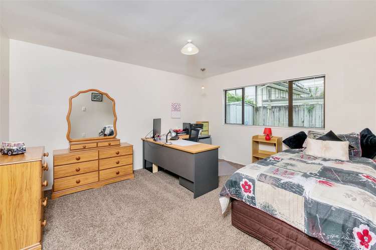 2/4 Argyle Avenue Pahurehure_7