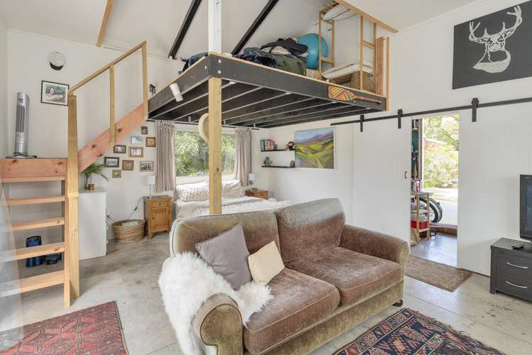 211 Mangakahia Drive Whangapoua_43