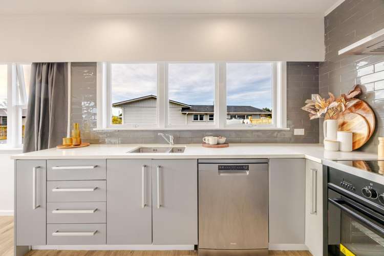 13 Latham Stubbs Crescent Waipawa_6