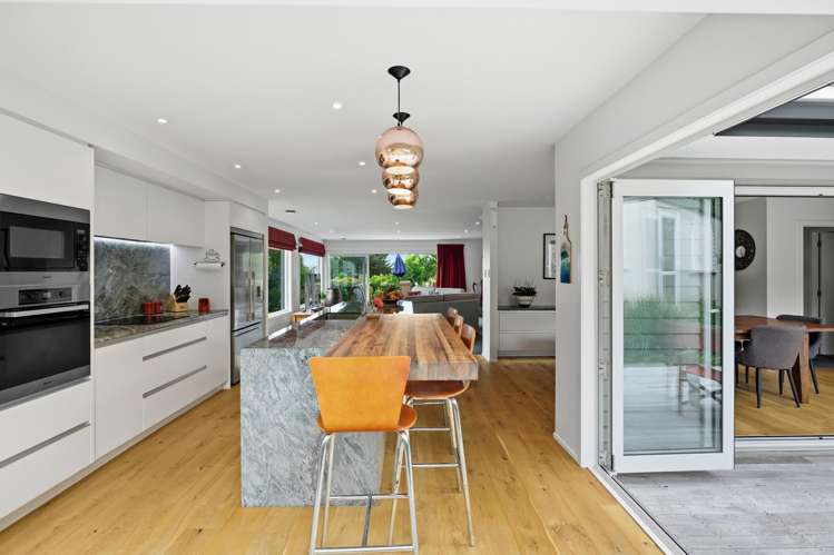 7 Barton Street East Blockhouse Bay_12