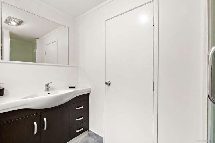 68 Powrie Street Glenfield_11