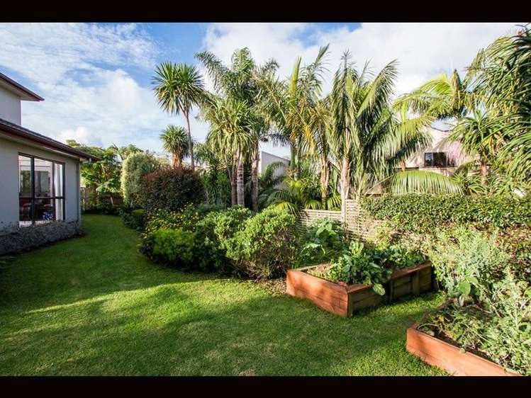 14 Siena Place Te Atatu Peninsula_15