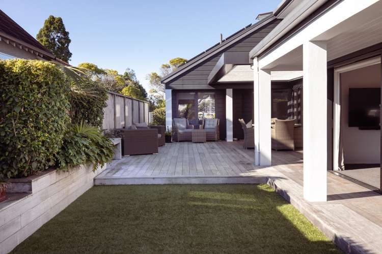 253 Devonport Road Tauranga Central_21