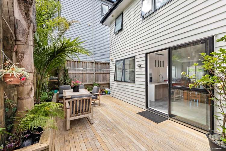 34b Hertford Street Blockhouse Bay_16