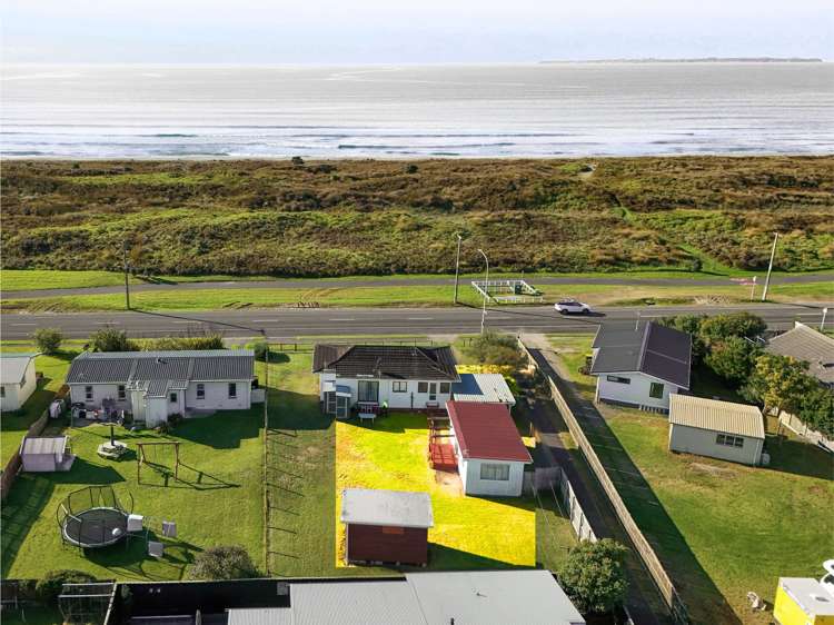 758B Papamoa Beach Road Papamoa_9