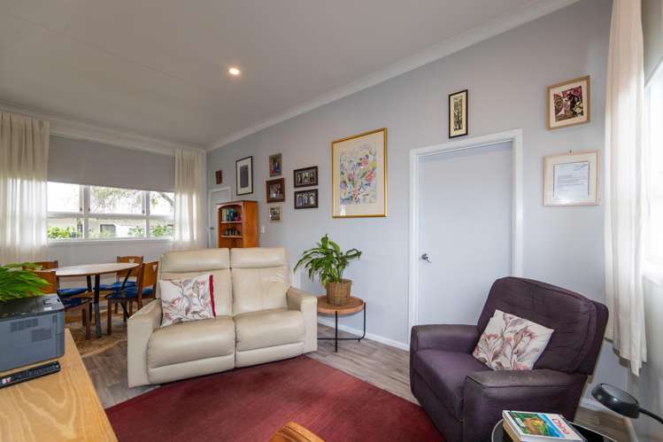 19 Tarbet Street Flaxmere_3