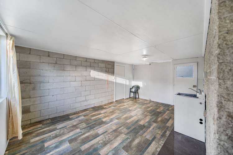 1/30 Reagan Road Manukau_11