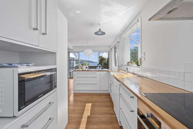 36 Roys Road Plimmerton_3