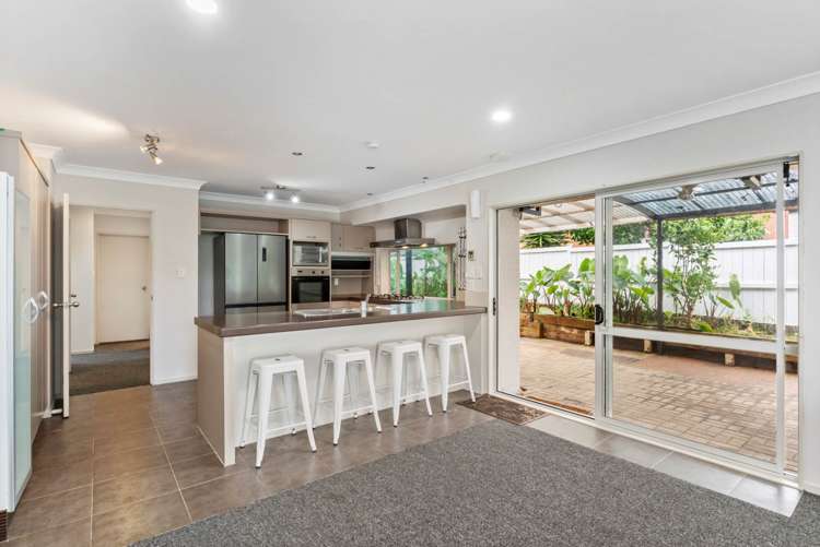 206 Carnoustie Drive Wattle Downs_8