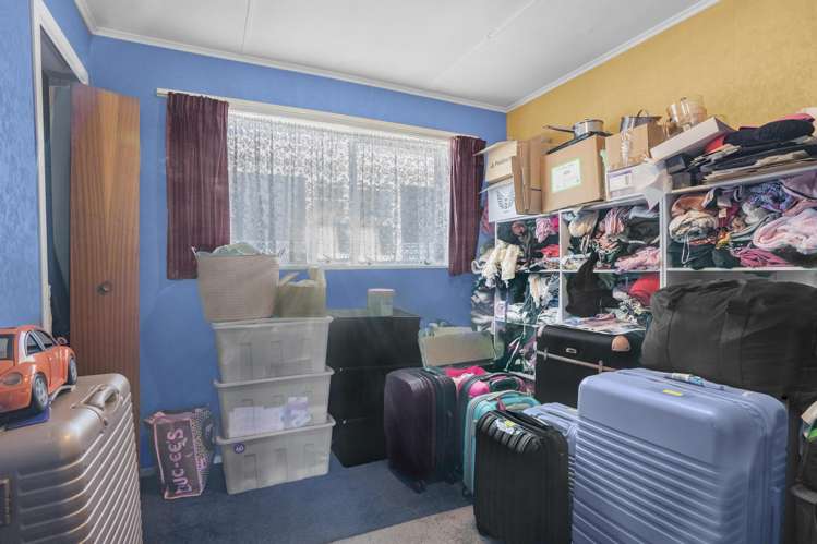 34 Enfield Street Wainuiomata_12