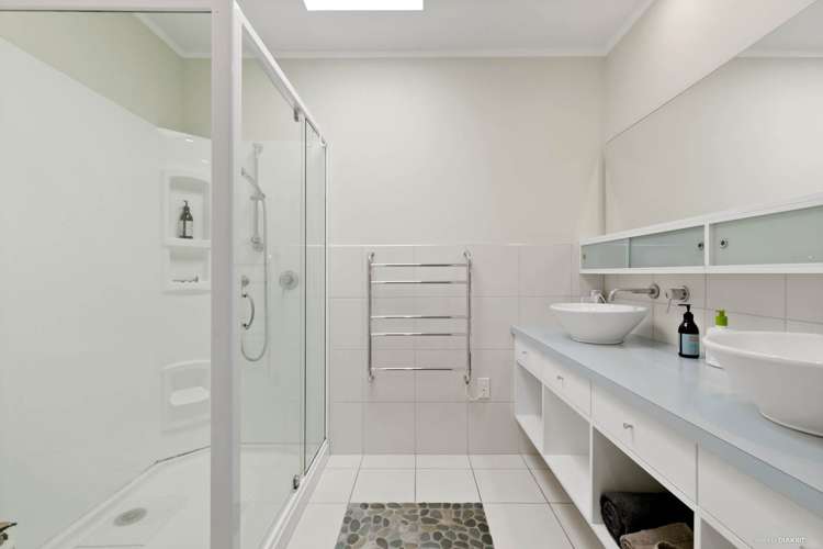 27 Mcmillan Place Mellons Bay_15