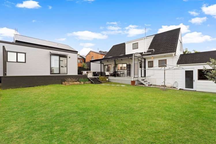 35 Fitzherbert Avenue West Harbour_22