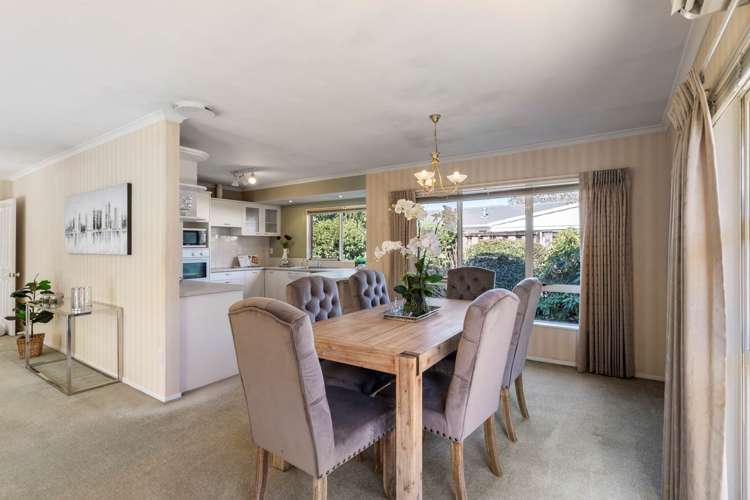 98b Beach Road Pahurehure_7