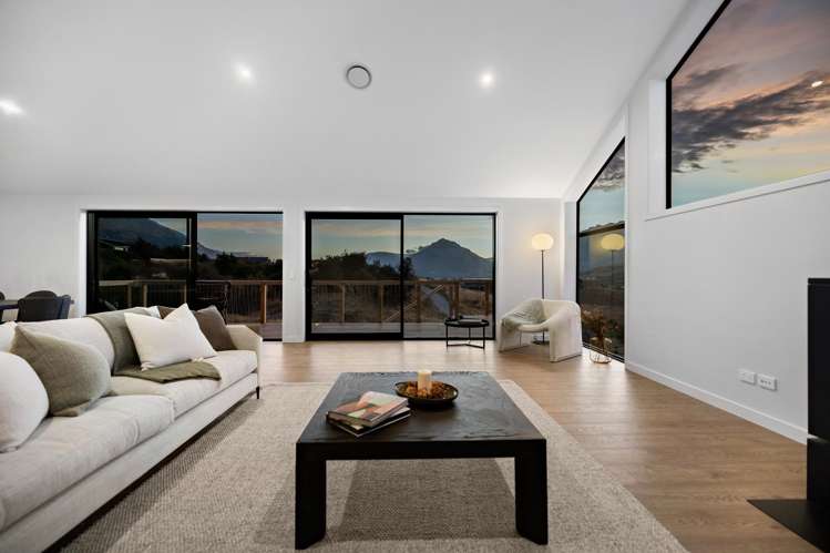 89 Spur Ridge Rise Jacks Point_10