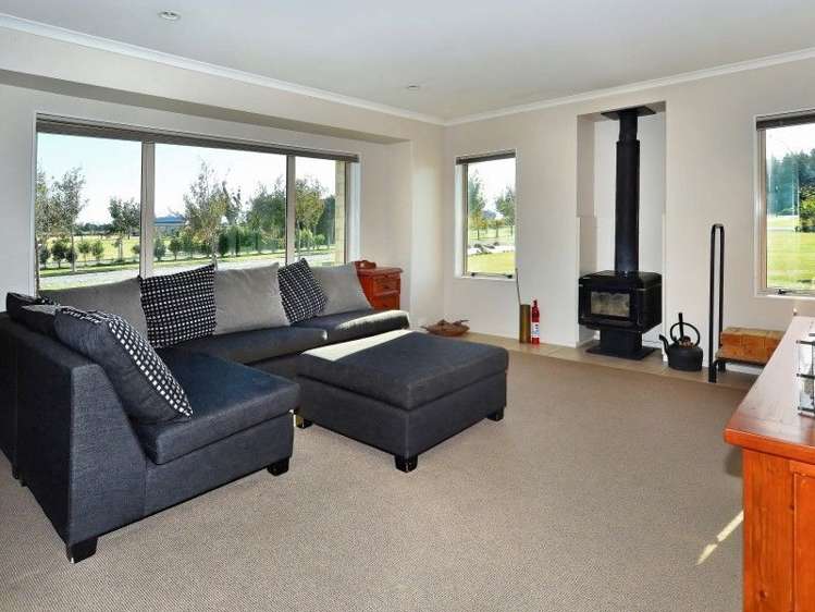 9 Mchugh Crescent Darfield_13