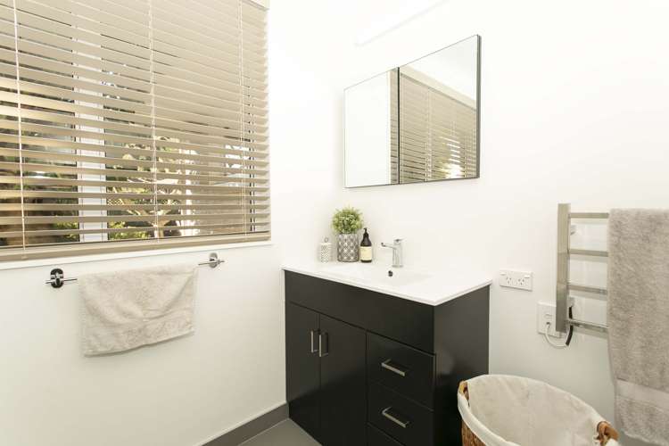 121 Harrison Street Allenton_16