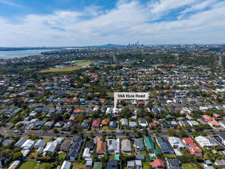 59A Huia Road_2